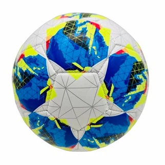Pu mašīna šūta futbola bumba